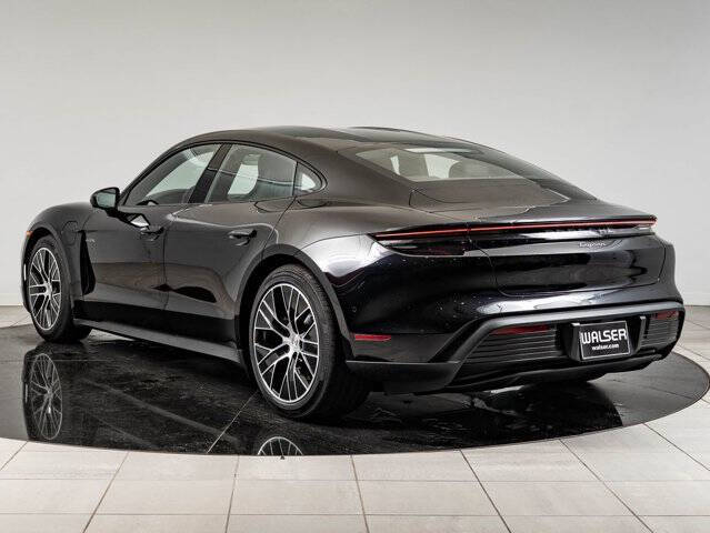 2026 Porsche Taycan