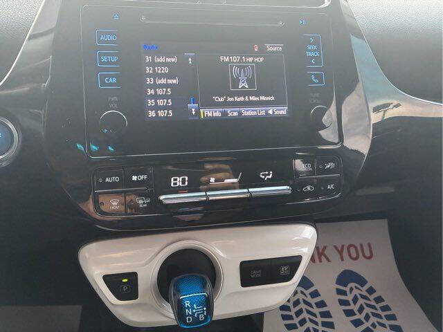 2016 Toyota Prius Two