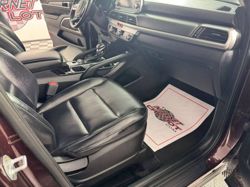 2020 Kia Telluride S