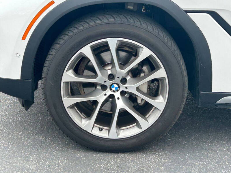 2021 BMW X6 xDrive40i