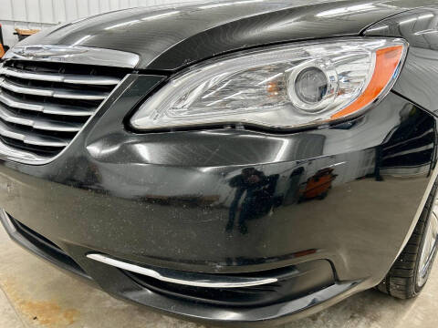 2011 Chrysler 200 Limited