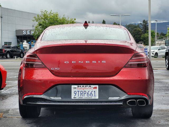 2023 Genesis G70