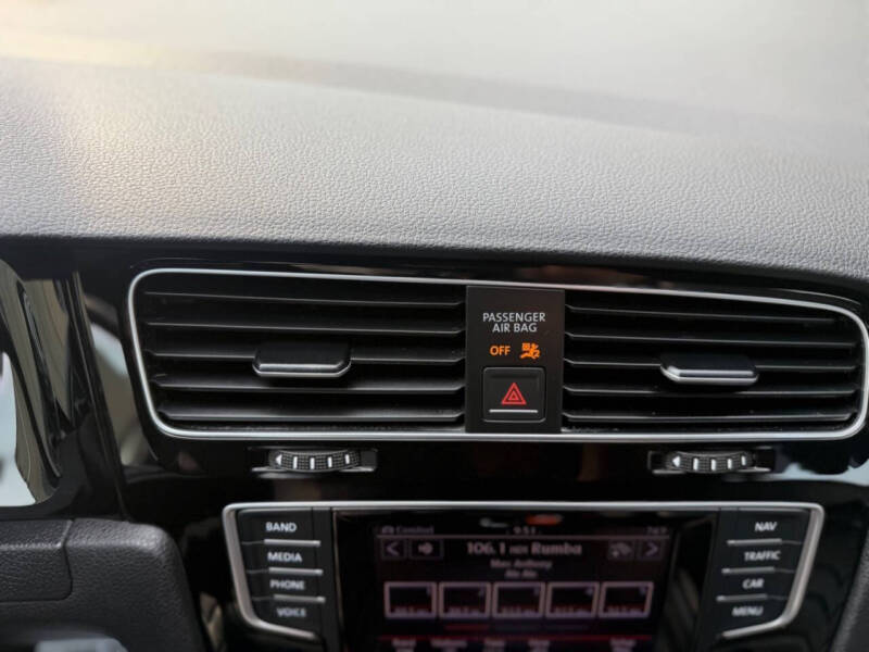 2015 Volkswagen Golf R 4Motion