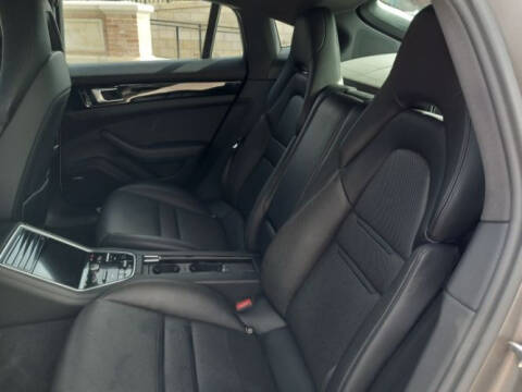 2018 Porsche Panamera