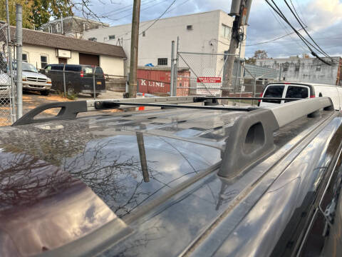 2005 Nissan Pathfinder SE