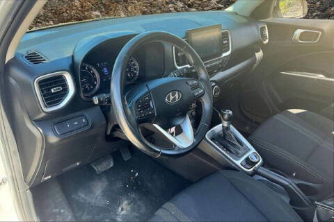 2021 Hyundai Venue SEL