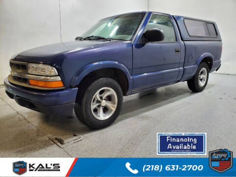 2000 Chevrolet S-10 for sale at Kal's Kars - TRUCKS in Wadena MN
