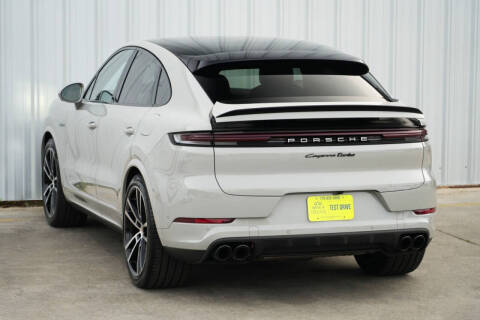 2024 Porsche Cayenne Turbo E-Hybrid Coupe
