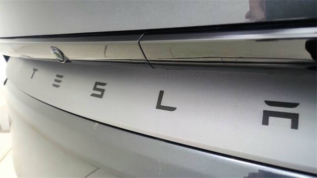 2026 Tesla Model Y Long Range