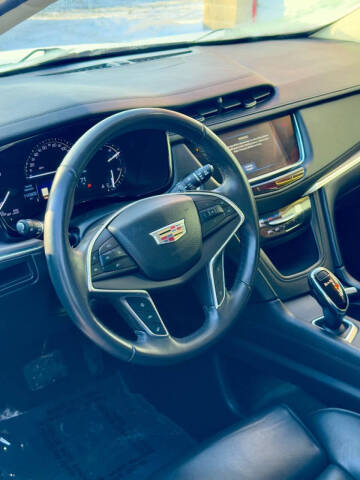 2017 Cadillac XT5 Luxury