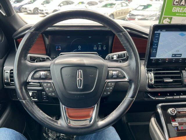 2022 Lincoln Navigator L Reserve