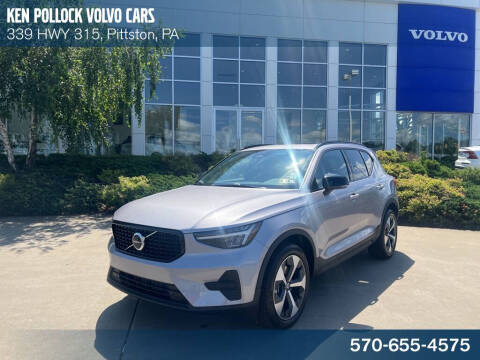 2026 Volvo XC40 B5 Core