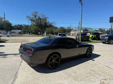 2017 Dodge Challenger 392 HEMI Scat Pack Shaker