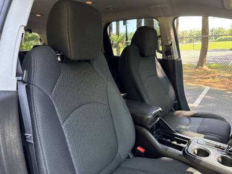 2015 GMC Acadia SLE-2