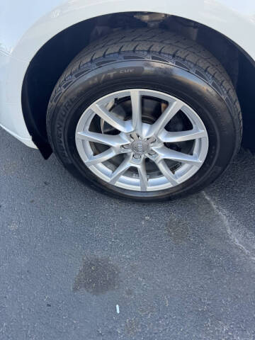 2012 Audi Q5 2.0T quattro Premium Plus