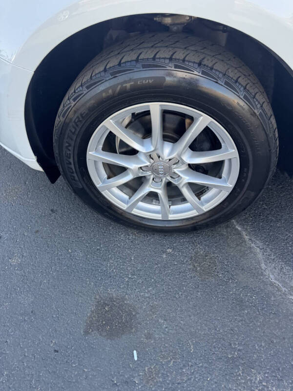 2012 Audi Q5 2.0T quattro Premium Plus