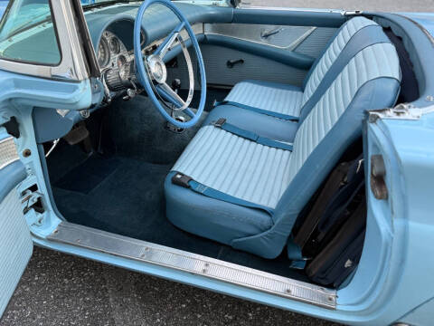 1957 Ford Thunderbird