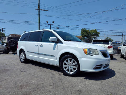 2014 Chrysler Town and Country for sale at Imports Auto Sales INC. in Paterson NJ