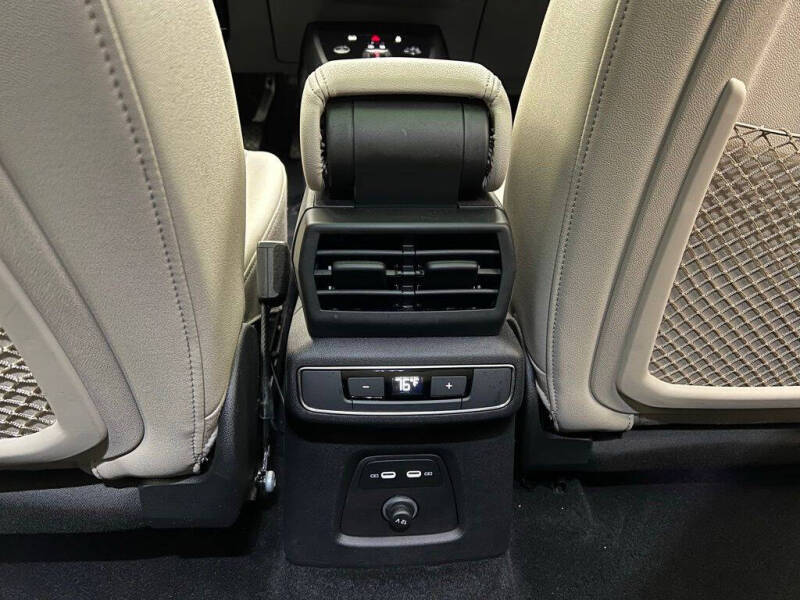 2023 Audi Q4 e-tron quattro Premium Plus 50