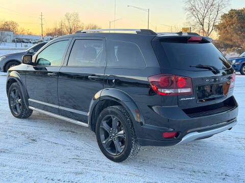 2020 Dodge Journey Crossroad