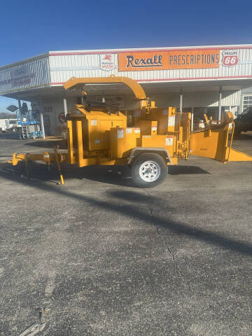 2014 Bandit Chipper