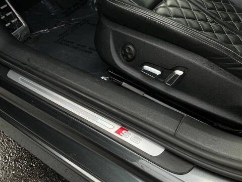 2018 Audi S6 4.0T quattro Premium Plus