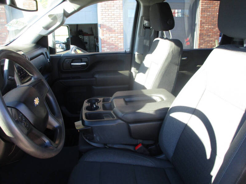 2024 Chevrolet Silverado 2500HD Custom