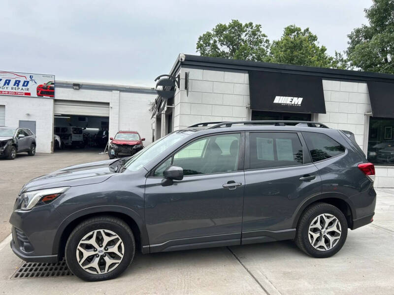 2022 Subaru Forester Premium