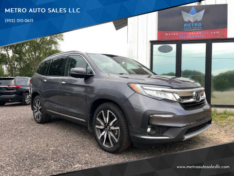 2020 Honda Pilot for sale at METRO AUTO SALES LLC in Lino Lakes MN