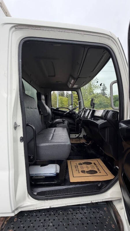2012 Hino 338