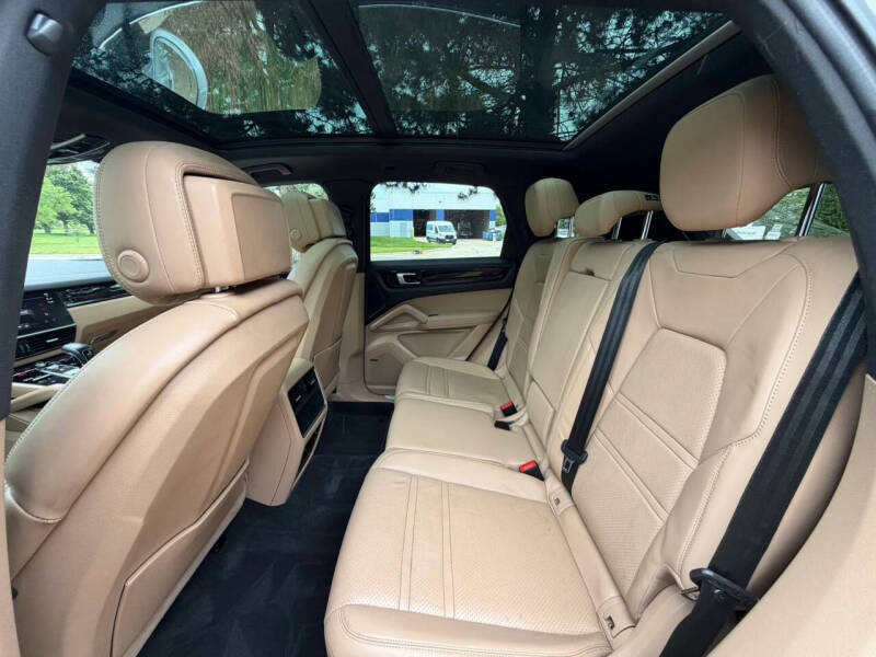 2022 Porsche Cayenne