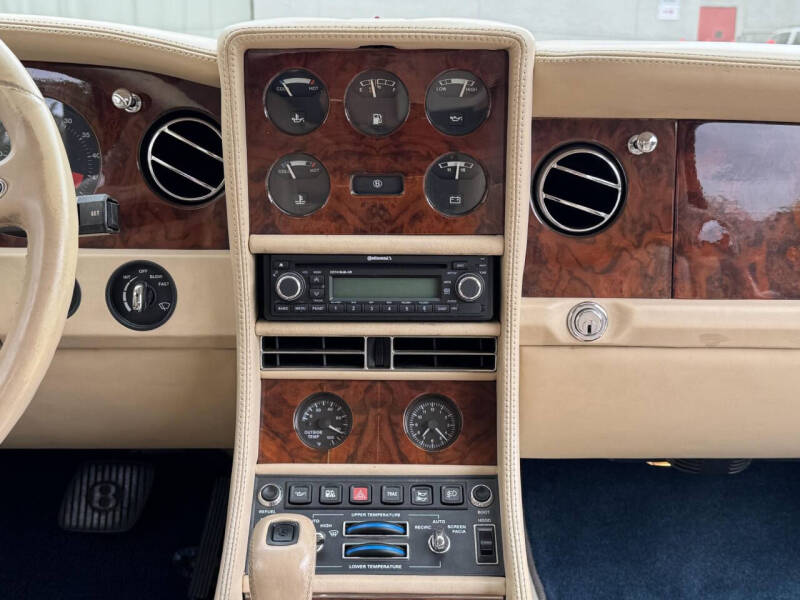 2000 Bentley Azure