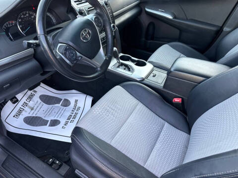 2012 Toyota Camry SE V6