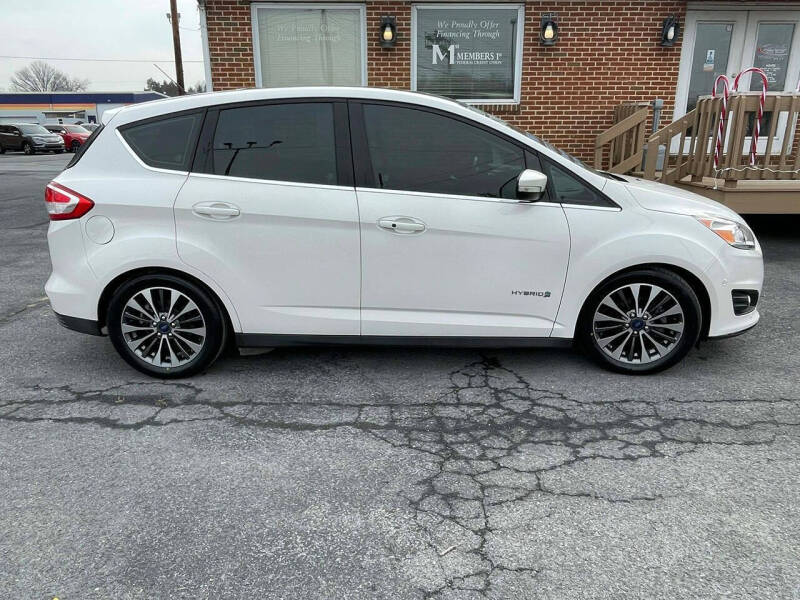 2017 Ford C-MAX Hybrid Titanium