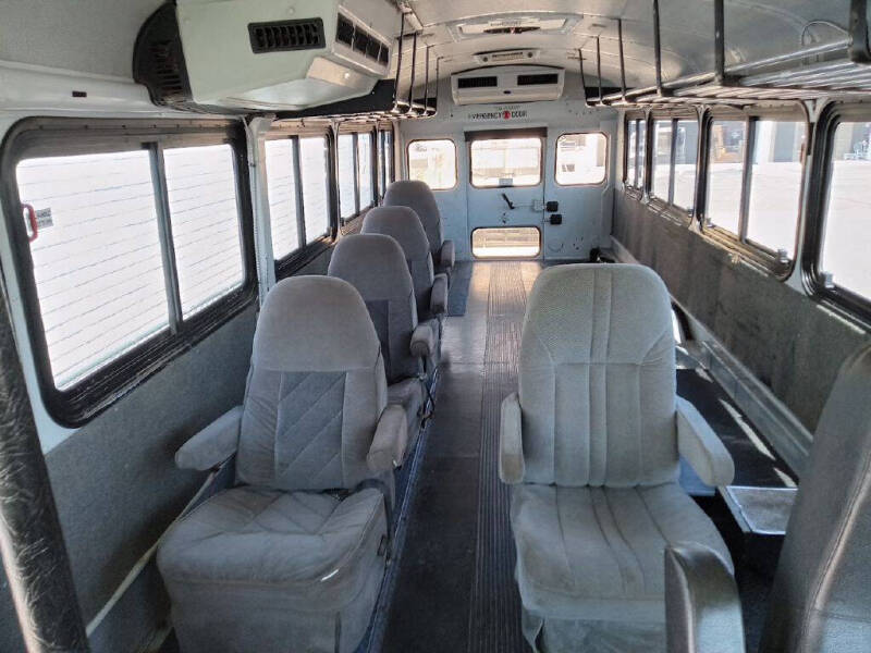 2006 Freightliner FS65 Chassis