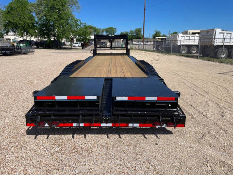 2026 BELLWETHER 8X28