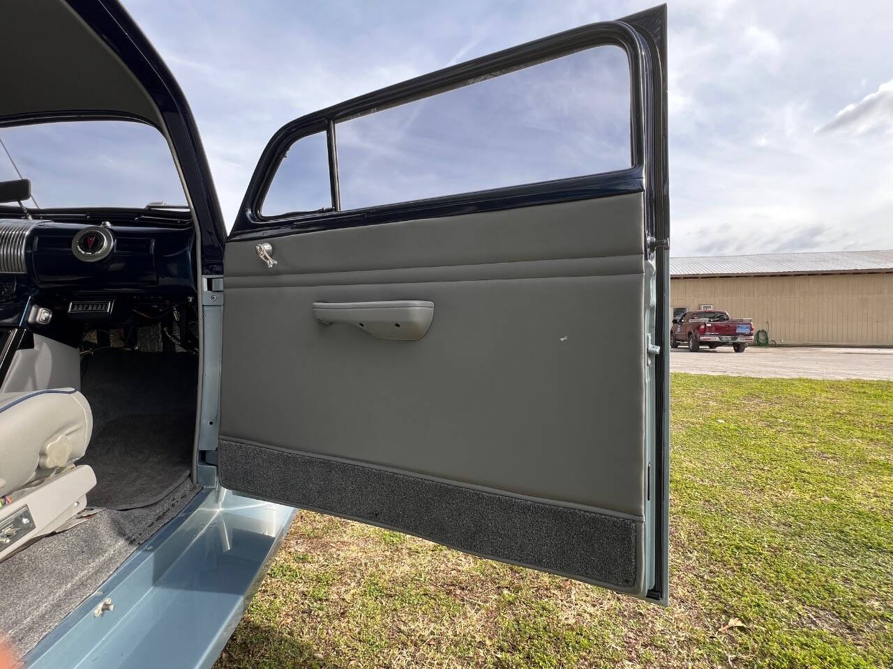 1940 Pontiac Deluxe for sale at Memory Lane Classic Cars in Bushnell, FL