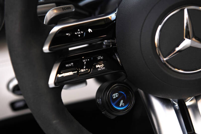 2024 Mercedes-Benz SL-Class AMG SL 63