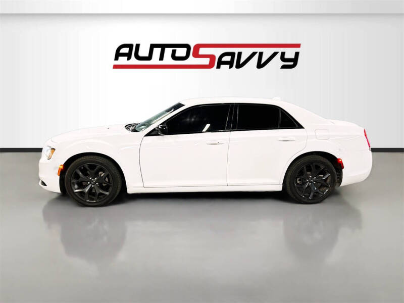 2022 Chrysler 300 Touring