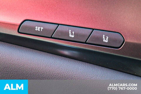 2025 Kia Carnival SX