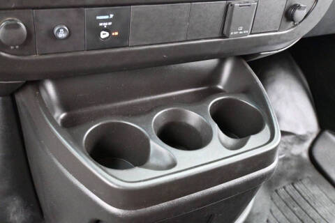 2024 GMC Savana 2500