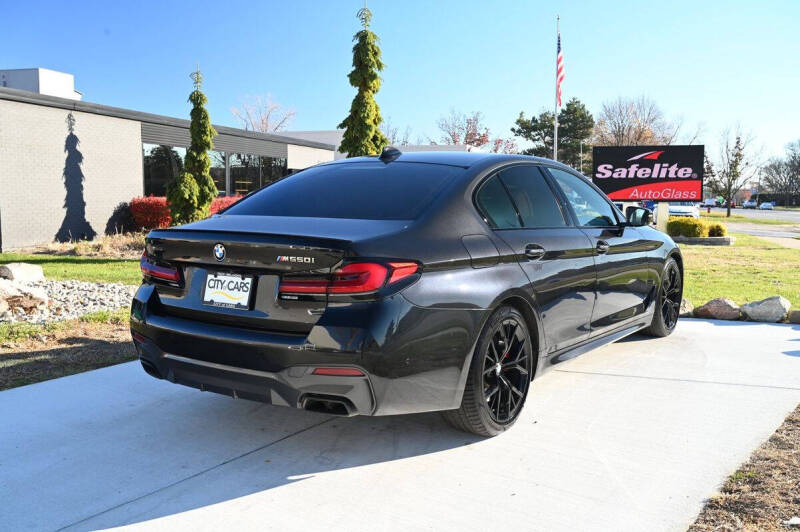 2022 BMW 5 Series M550i xDrive