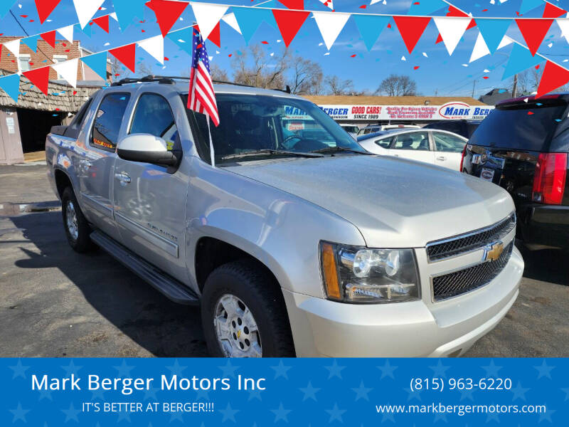 2011 Chevrolet Avalanche for sale at Mark Berger Motors Inc in Rockford IL