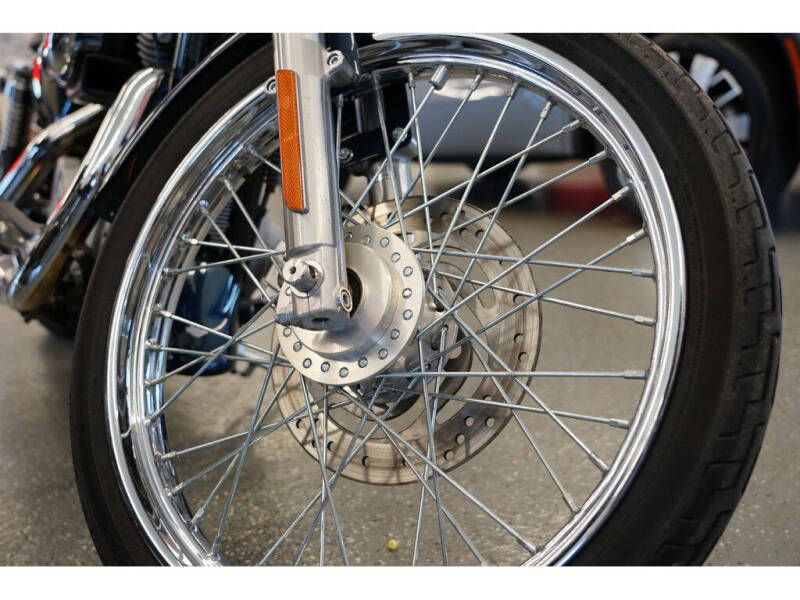 2004 Harley-Davidson XL883C