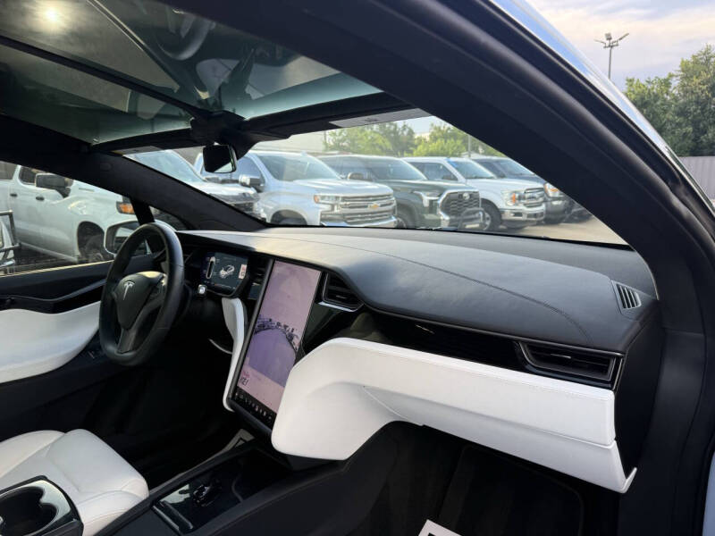 2019 Tesla Model X Long Range