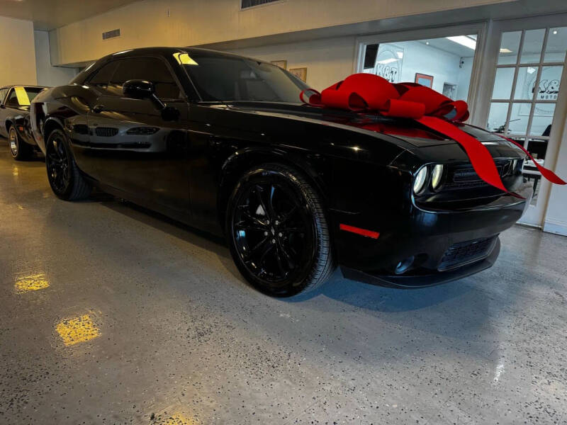 2017 Dodge Challenger