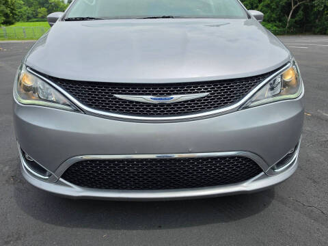 2018 Chrysler Pacifica Touring L Plus