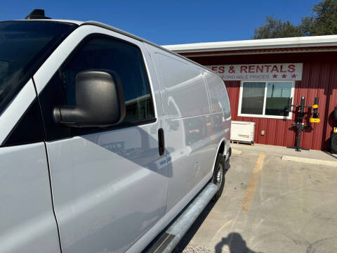 2023 GMC Savana 2500