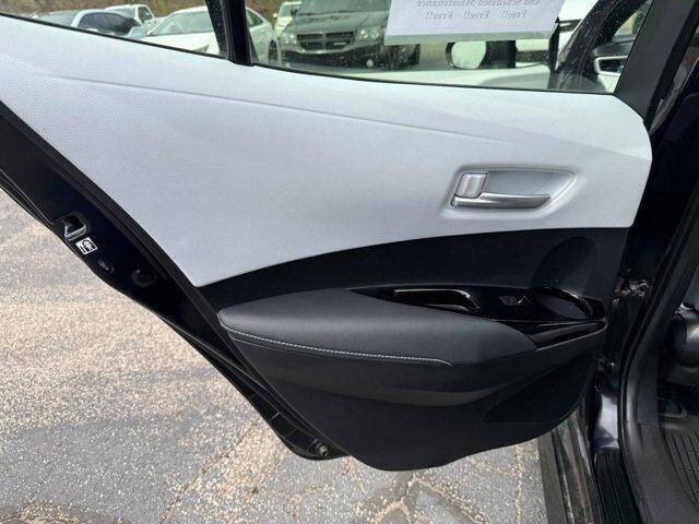 2023 Toyota Corolla Hatchback SE