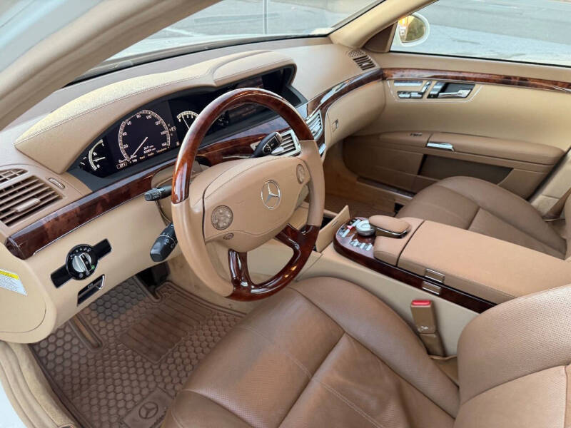 2008 Mercedes-Benz S-Class S 550 4MATIC